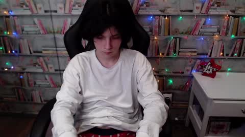 Snapshot of iwillfall_ chatting on January 30, 11:02 pm Maxim online show from January 30, 11:02 pm