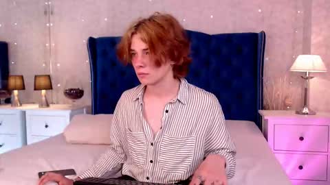 Snapshot of iwillfall_ chatting on September 16, 9:27 pm Maxim online show from September 16, 9:27 pm