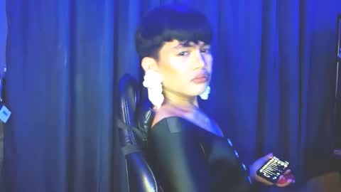 Snapshot of iya143 chatting on September 19, 12:39 pm iya143 online show from September 19, 12:39 pm