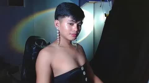 Snapshot of iya143 chatting on October 30, 7:10 am iya143 online show from October 30, 7:10 am