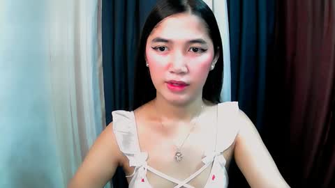 UR LOVELY IYANNA online show from November 12, 2:45 am