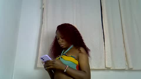 iynika online show from July 13, 12:02 am