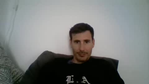 Snapshot of iyoperro chatting on January 8, 10:28 am Casandro online show from January 8, 10:28 am