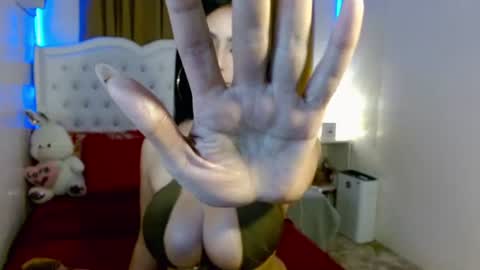 Snapshot of iyotara_miyaka chatting on June 26, 6:56 pm iyotara_miyaka online show from June 26, 6:56 pm