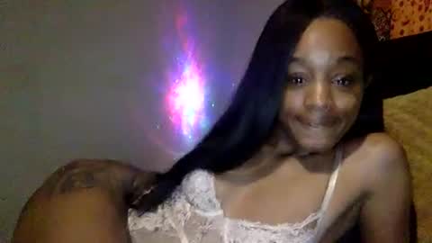 iysisfv online show from June 12, 1:59 am