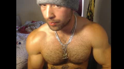 Snapshot of izak144 chatting on March 31, 8:42 pm izak144 online show from March 31, 8:42 pm