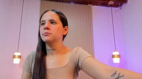 izelevans online show from March 2, 12:34 pm