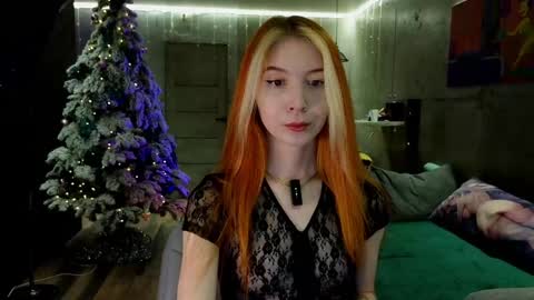 Snapshot of izi_fox chatting on December 27, 3:15 pm izi online show from December 27, 3:15 pm