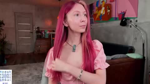 izi online show from June 22, 1:41 pm
