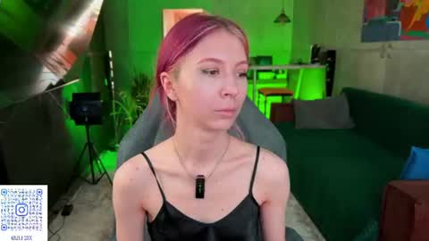 izi online show from July 19, 11:03 am