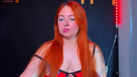 hot izys online show from July 17, 8:43 am