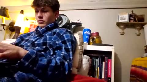 Willis online show from February 12, 4:44 am