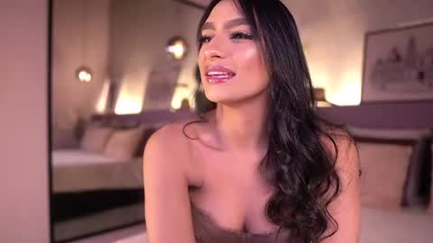 izzywild1 online show from July 4, 10:54 am