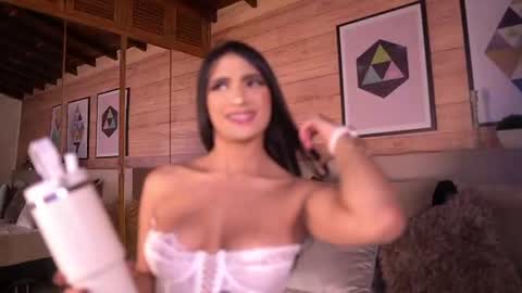 izzywild1 online show from August 2, 10:30 pm