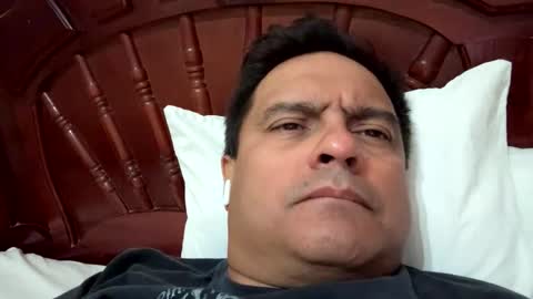 Snapshot of j0shua70 chatting on November 1, 5:09 am j0shua70 online show from November 1, 5:09 am