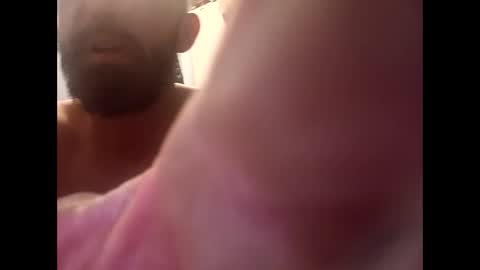 Snapshot of j434934 chatting on April 11, 4:00 pm j434934 online show from April 11, 4:00 pm