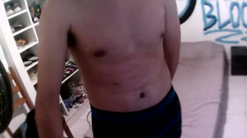 Snapshot of j4b11er701590 chatting on January 18, 1:59 pm j4b11er701590 online show from January 18, 1:59 pm