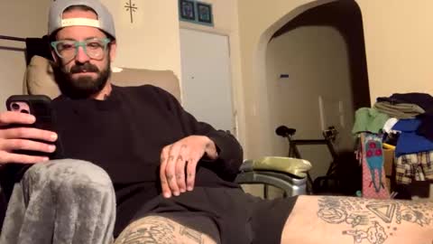 Snapshot of j_boogie_mane chatting on November 18, 6:56 pm j boogie online show from November 18, 6:56 pm