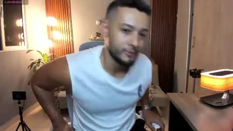 Calix  Independient model Insta and twt Calixsnake online show from July 18, 11:30 pm