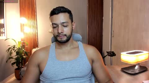Calix  Independient model Insta and twt Calixsnake online show from August 1, 12:54 am