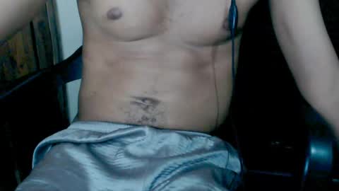 Snapshot of j_castello chatting on February 16, 9:16 pm J online show from February 16, 9:16 pm