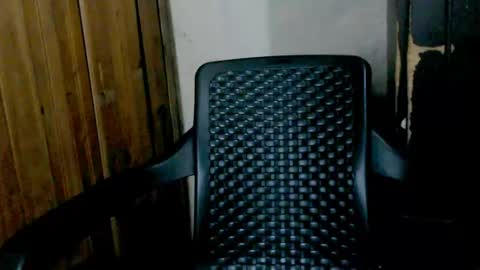 Snapshot of j_castello chatting on February 23, 11:04 pm J online show from February 23, 11:04 pm