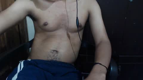 Snapshot of j_castello chatting on March 12, 2:09 am J online show from March 12, 2:09 am