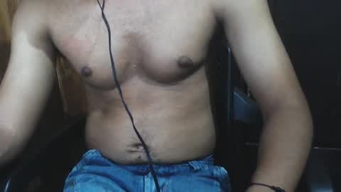 Snapshot of j_castello chatting on September 18, 1:51 am J online show from September 18, 1:51 am