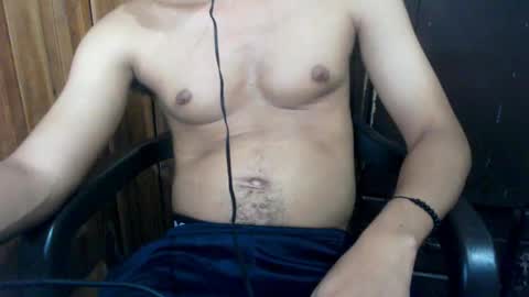 Snapshot of j_castello chatting on September 23, 1:19 am J online show from September 23, 1:19 am