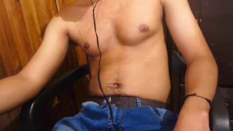 Snapshot of j_castello chatting on October 8, 4:48 pm J online show from October 8, 4:48 pm