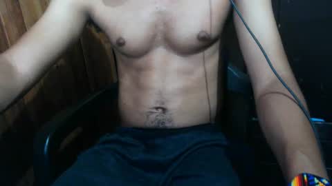 Snapshot of j_castello chatting on November 23, 1:11 pm J online show from November 23, 1:11 pm