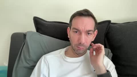 j_dc online show from May 22, 3:17 pm