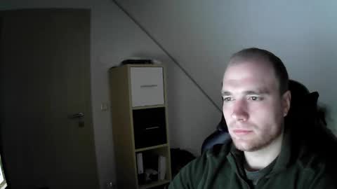 Snapshot of j_german783377 chatting on November 10, 7:40 am here4y online show from November 10, 7:40 am