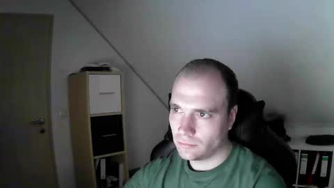 Snapshot of j_german783377 chatting on November 30, 10:41 am here4y online show from November 30, 10:41 am