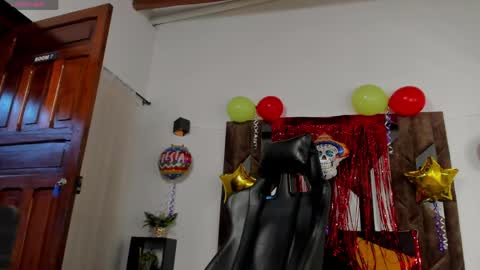 J King online show from May 2, 12:43 pm