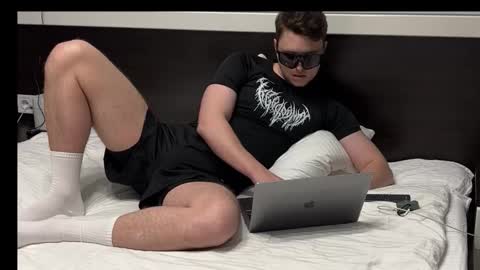 j_lyle_x online show from November 7, 8:20 pm