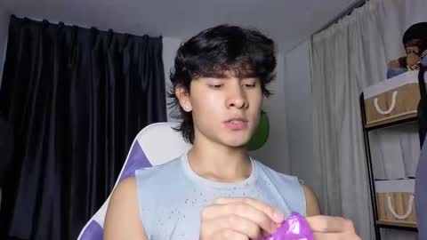 Noah online show from January 15, 10:24 pm