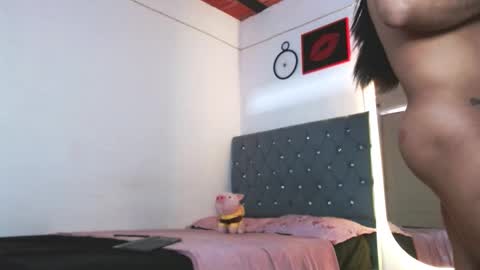 jaacob  online show from February 1, 12:31 am