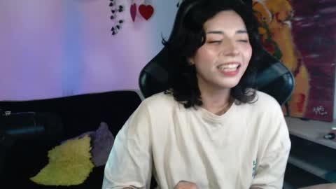 Snapshot of jaadee18 chatting on May 14, 7:26 am jade 18 online show from May 14, 7:26 am