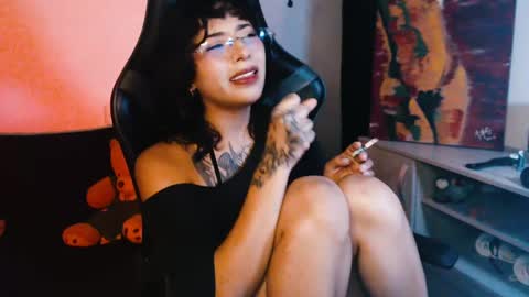 Snapshot of jaadee18 chatting on June 5, 4:41 am jade 18 online show from June 5, 4:41 am
