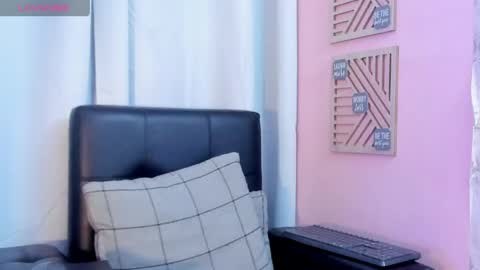 Jade West online show from May 27, 11:51 am