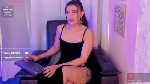 Jade West online show from June 14, 12:51 pm