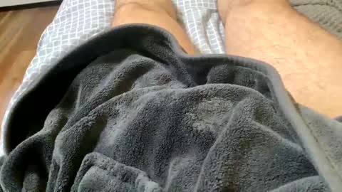 Snapshot of jaaltar chatting on December 5, 2:31 am Jaaltar online show from December 5, 2:31 am