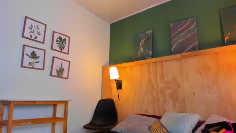 Snapshot of jabob_coper chatting on January 23, 9:18 am David online show from January 23, 9:18 am