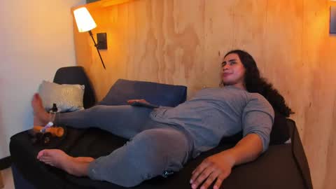 Snapshot of jabob_coper chatting on February 18, 6:26 am David online show from February 18, 6:26 am