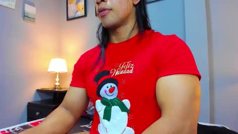 Snapshot of jabob_coper chatting on December 15, 3:33 am David online show from December 15, 3:33 am