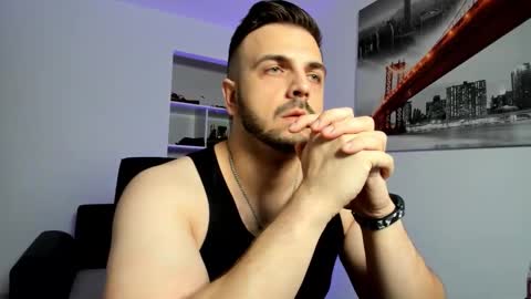 Snapshot of jace_thorne chatting on September 20, 5:14 pm Jace online show from September 20, 5:14 pm