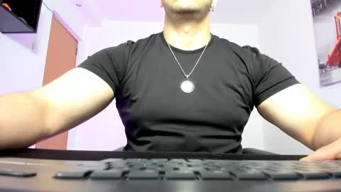 Snapshot of jace_thorne chatting on September 30, 6:24 pm Jace online show from September 30, 6:24 pm