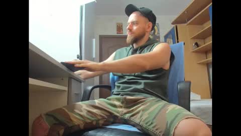 Snapshot of jaceblaze chatting on September 19, 5:20 am Jace online show from September 19, 5:20 am