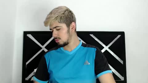 Snapshot of jack03xx_ chatting on October 28, 5:04 pm Jack online show from October 28, 5:04 pm